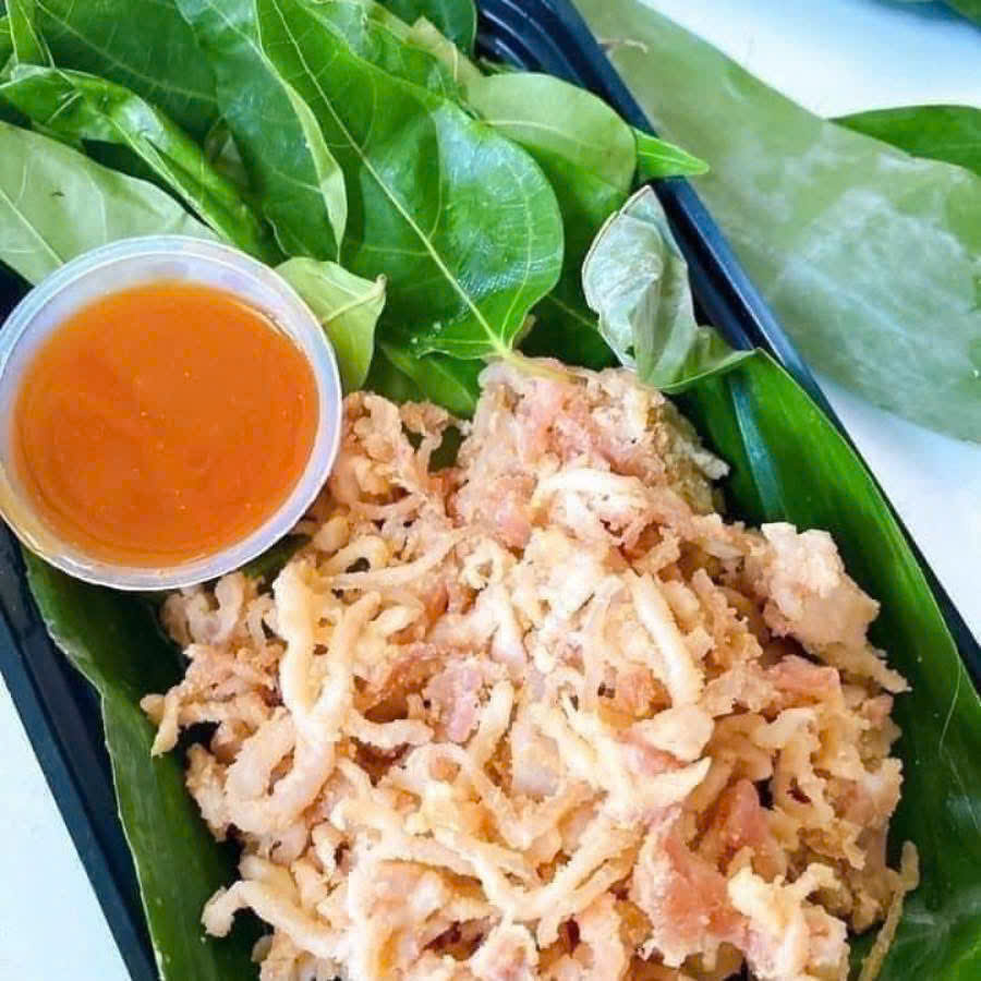 Bí quyết pha nước chấm tỏi ớt "thần thánh" ăn kèm Nem Bùi